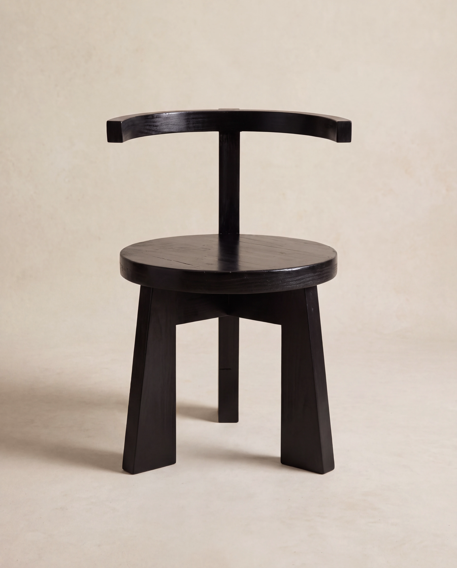 Kabutō Dining Chair — Front view